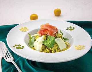 BAKERY RESTAURANT C／ハモンセラーノとモッツァレラのジェノベーゼ