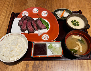 渋谷マークシティ25周年ハラミの炙り焼きとろろ御膳